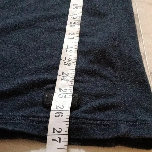 Abercrombie Dark Blue Quarter-Zip Shirt. - Picture 9 of 10